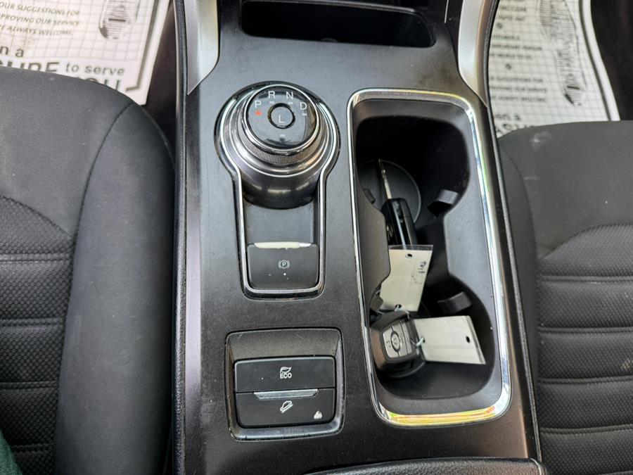 2017 Ford Fusion Hybrid SE FWD photo