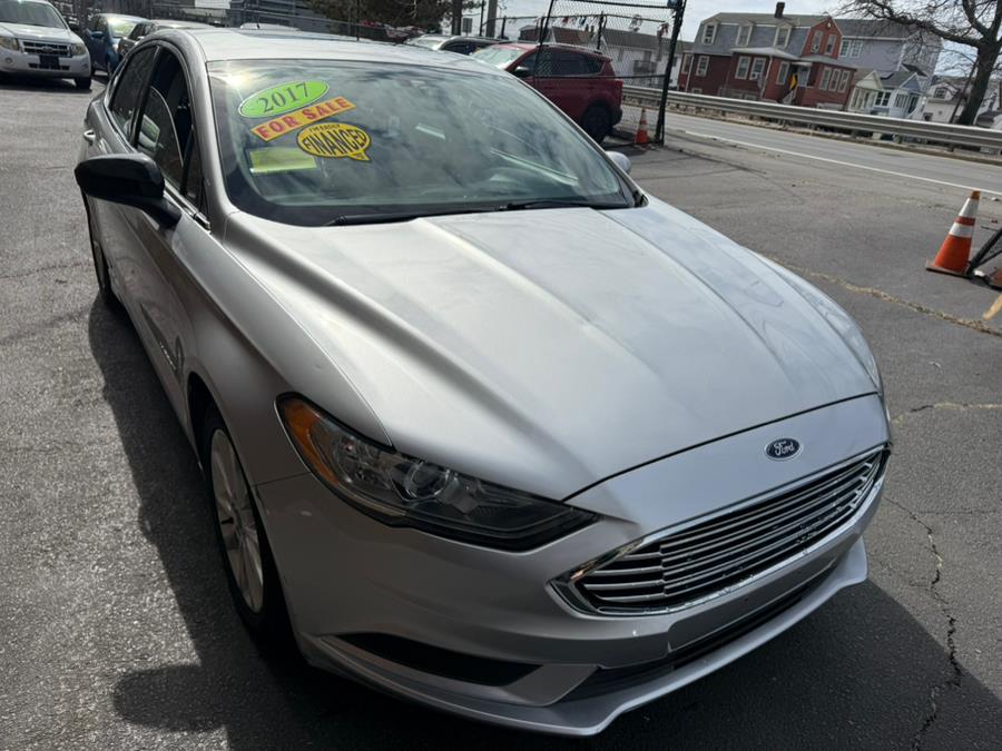 2017 Ford Fusion Hybrid SE FWD photo