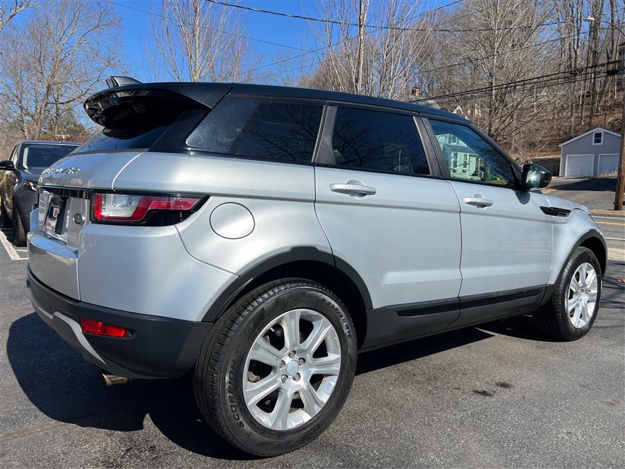 2016 Land Rover Range Rover Evoque 5dr HB SE Premium photo