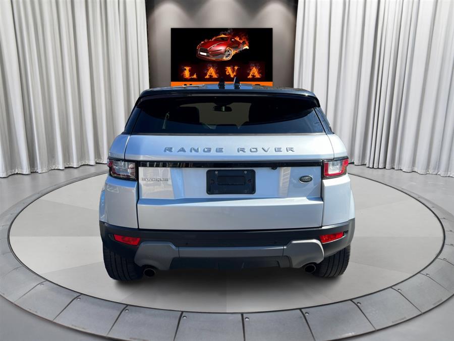 2016 Land Rover Range Rover Evoque 5dr HB SE Premium photo