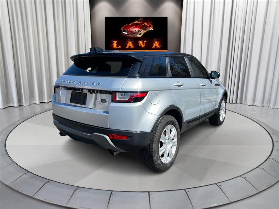 2016 Land Rover Range Rover Evoque 5dr HB SE Premium photo