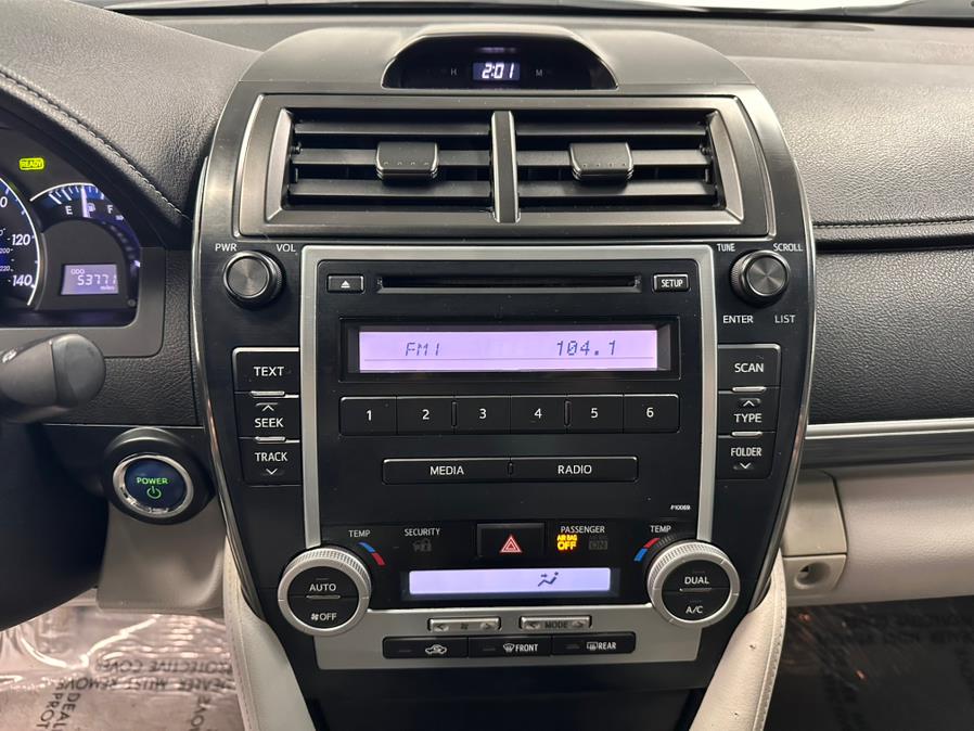 2012 Toyota Camry Hybrid LE photo