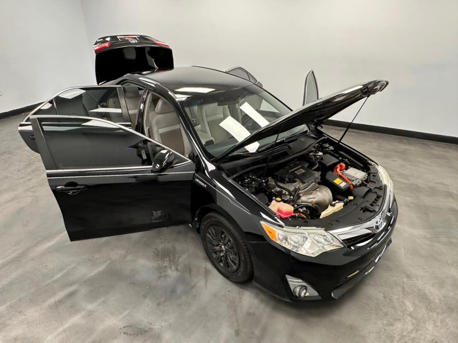 2012 Toyota Camry Hybrid LE photo