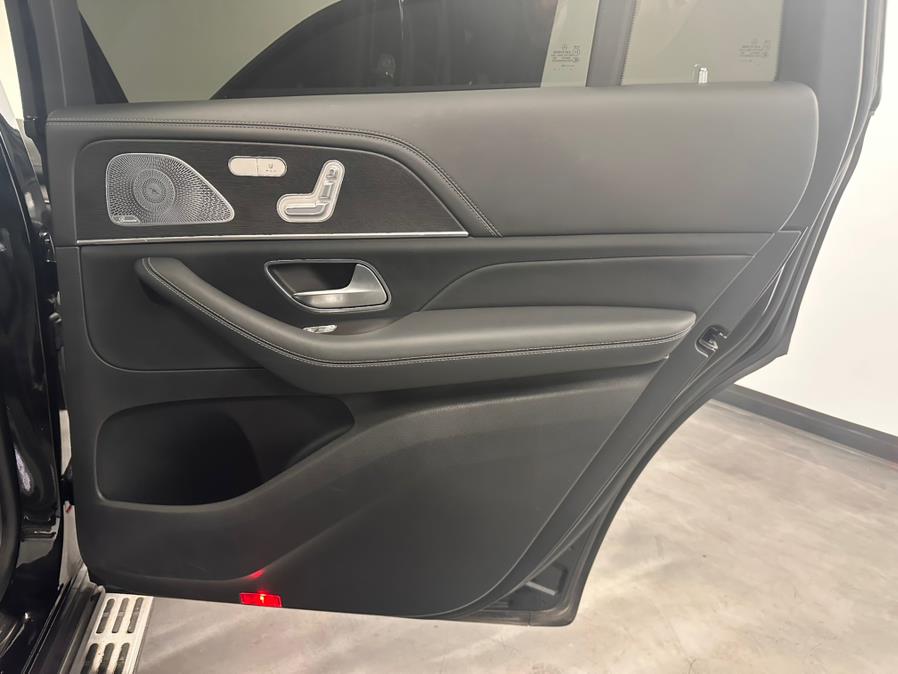 2021 Mercedes-Benz GLS AMG GLS 63 4MATIC+ SUV photo