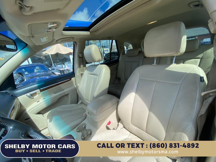 2009 Hyundai Santa Fe SE photo