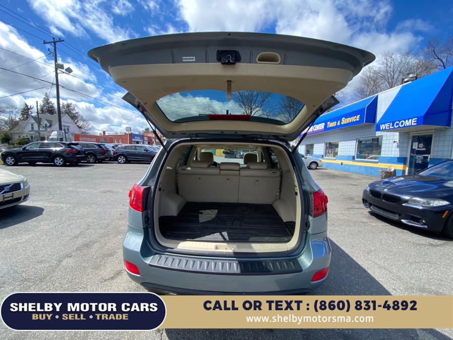 2009 Hyundai Santa Fe SE photo