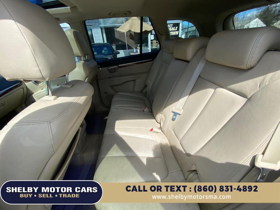 2009 Hyundai Santa Fe SE photo