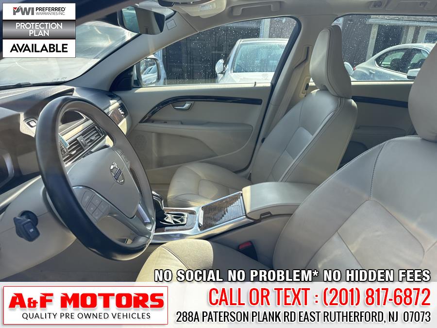2015 Volvo XC70 2015.5 AWD 4dr Wgn T6 photo