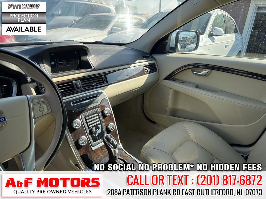 2015 Volvo XC70 2015.5 AWD 4dr Wgn T6 photo