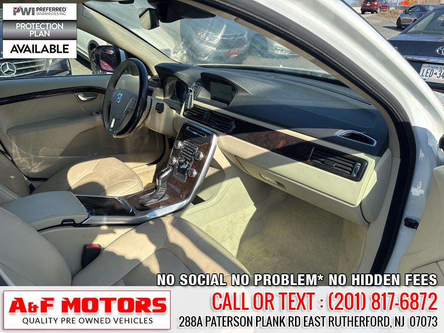 2015 Volvo XC70 2015.5 AWD 4dr Wgn T6 photo