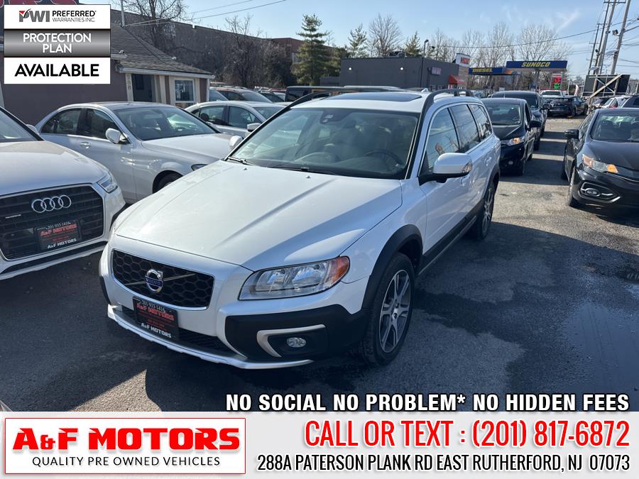 2015 Volvo XC70 2015.5 AWD 4dr Wgn T6 photo