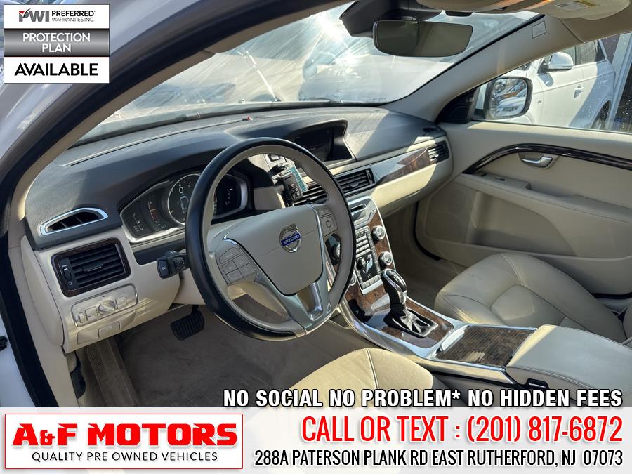 2015 Volvo XC70 2015.5 AWD 4dr Wgn T6 photo