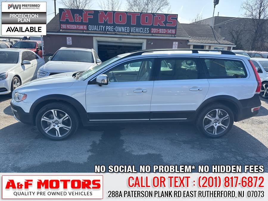 2015 Volvo XC70 2015.5 AWD 4dr Wgn T6 photo