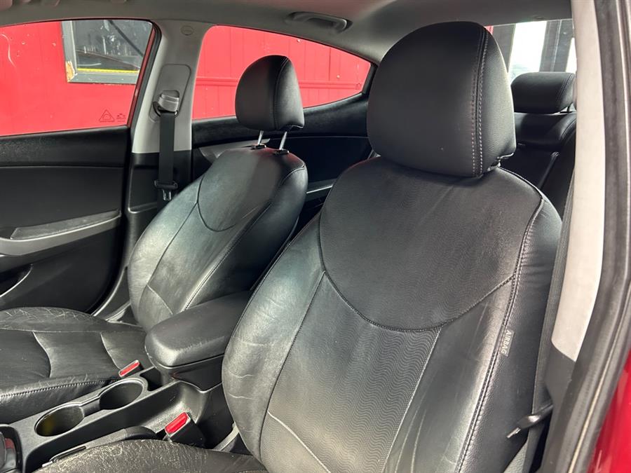 2013 Hyundai Elantra GLS photo