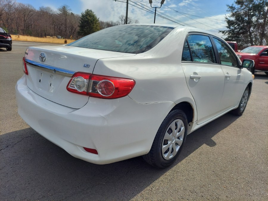 2011 Toyota Corolla photo