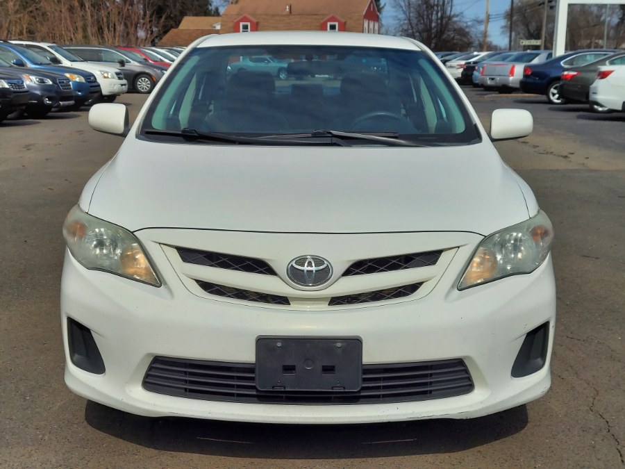 2011 Toyota Corolla photo