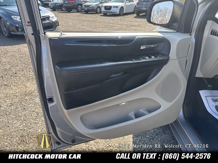 2017 Dodge Grand Caravan SXT photo