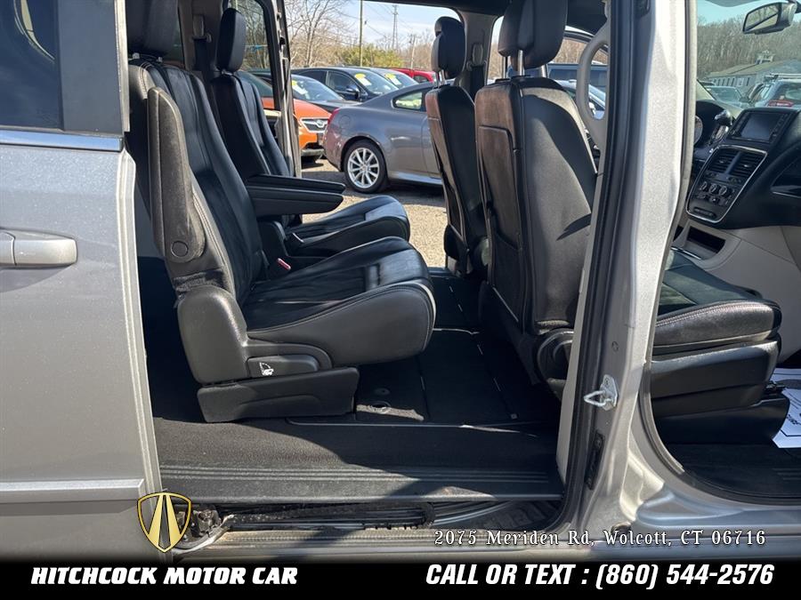 2017 Dodge Grand Caravan SXT photo