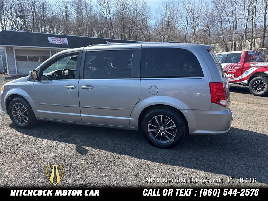 2017 Dodge Grand Caravan SXT photo