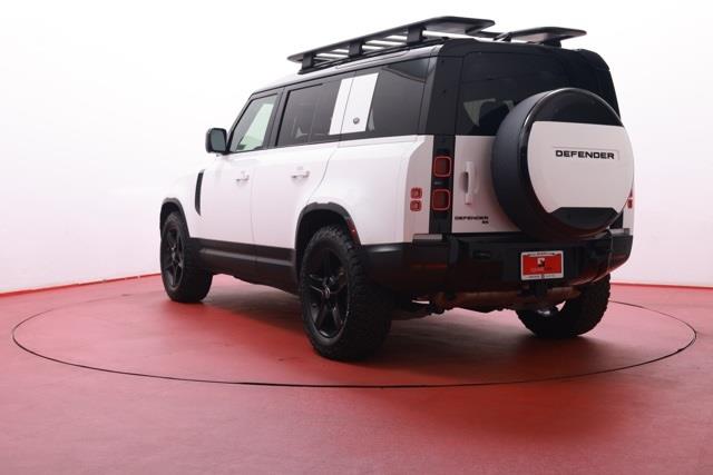 2020 Land Rover Defender 110 S photo