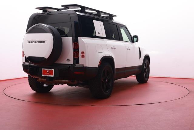 2020 Land Rover Defender 110 S photo