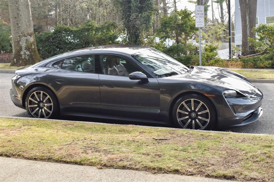 2021 Porsche Taycan Base 4dr Sedan photo