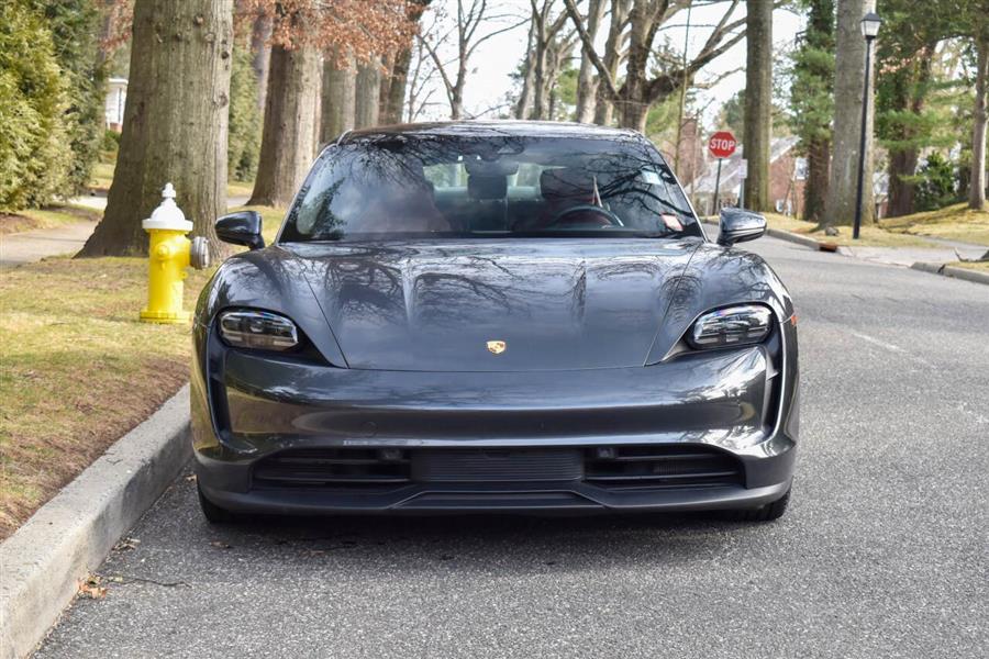 2021 Porsche Taycan Base 4dr Sedan photo
