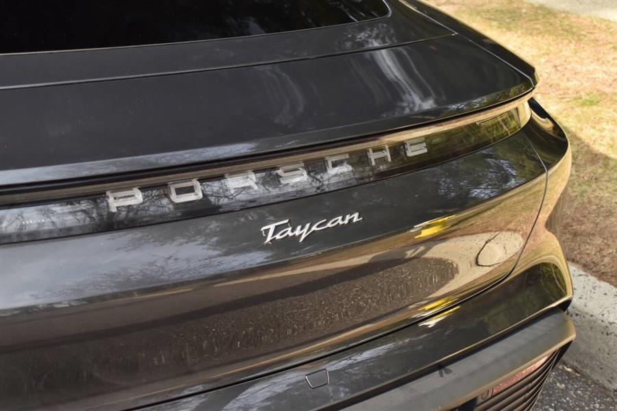 2021 Porsche Taycan Base 4dr Sedan photo