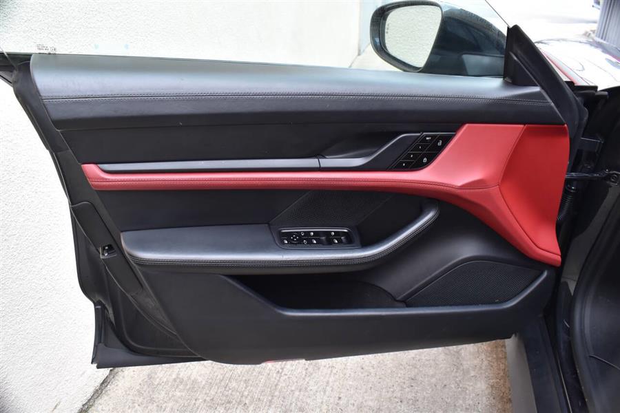 2021 Porsche Taycan Base 4dr Sedan photo