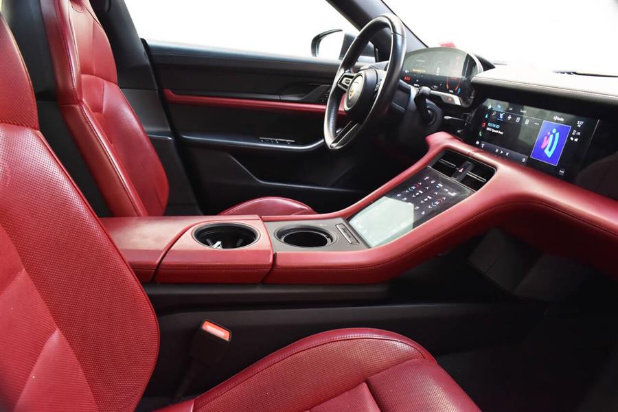 2021 Porsche Taycan Base 4dr Sedan photo
