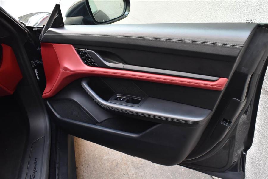 2021 Porsche Taycan Base 4dr Sedan photo