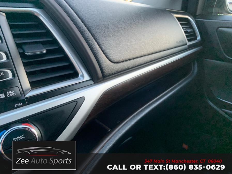 2014 Toyota Highlander Limited photo