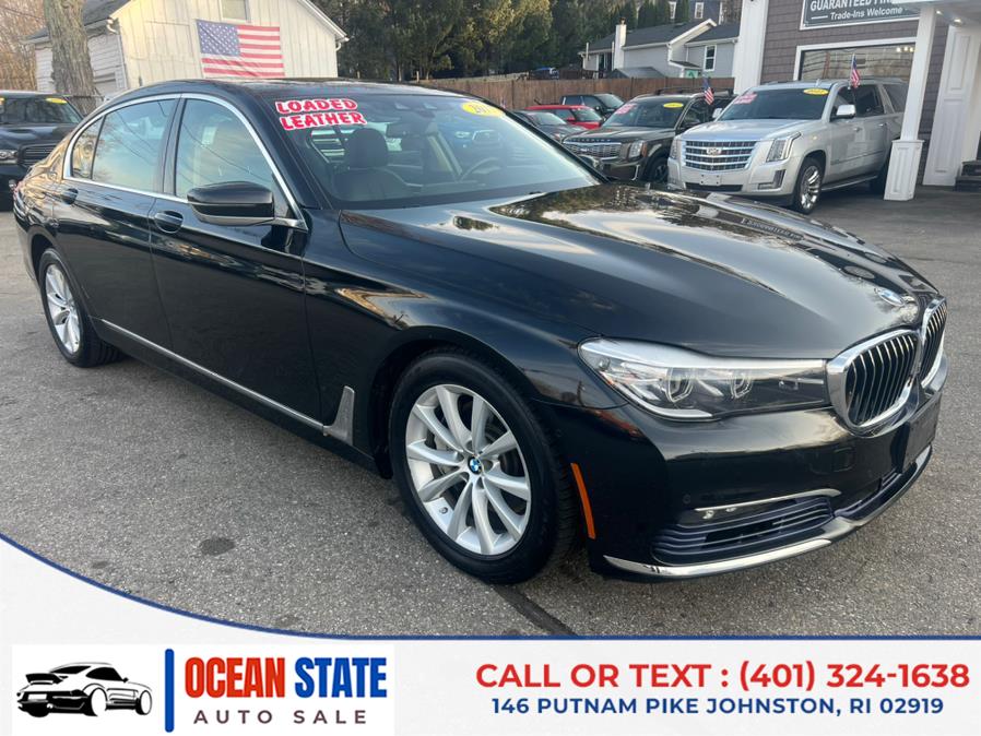 2017 BMW 7-Series 740i xDrive Sedan photo