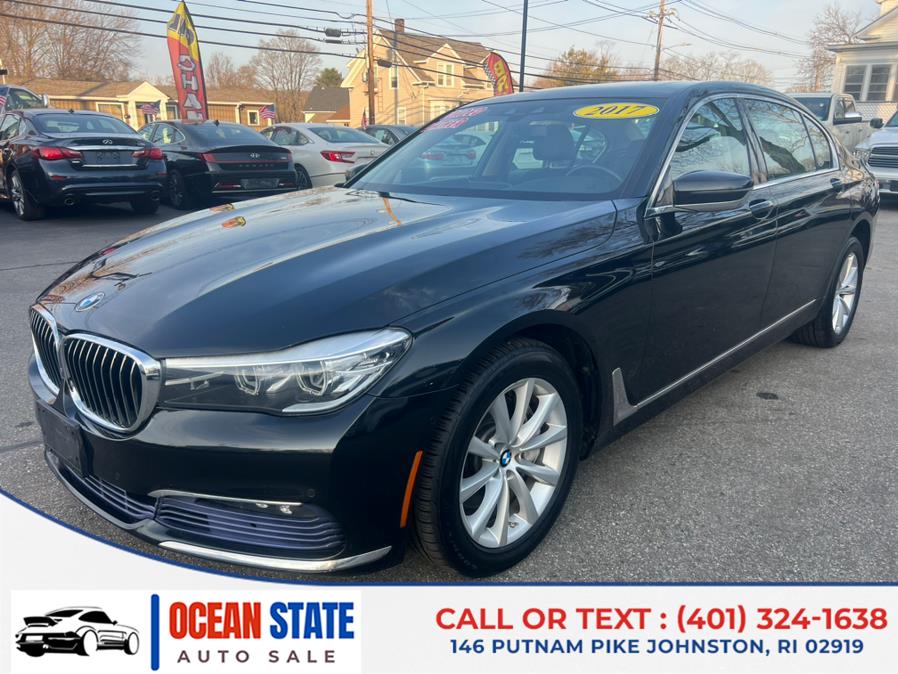 2017 BMW 7-Series 740i xDrive Sedan photo