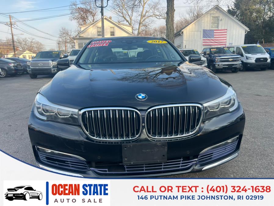 2017 BMW 7-Series 740i xDrive Sedan photo