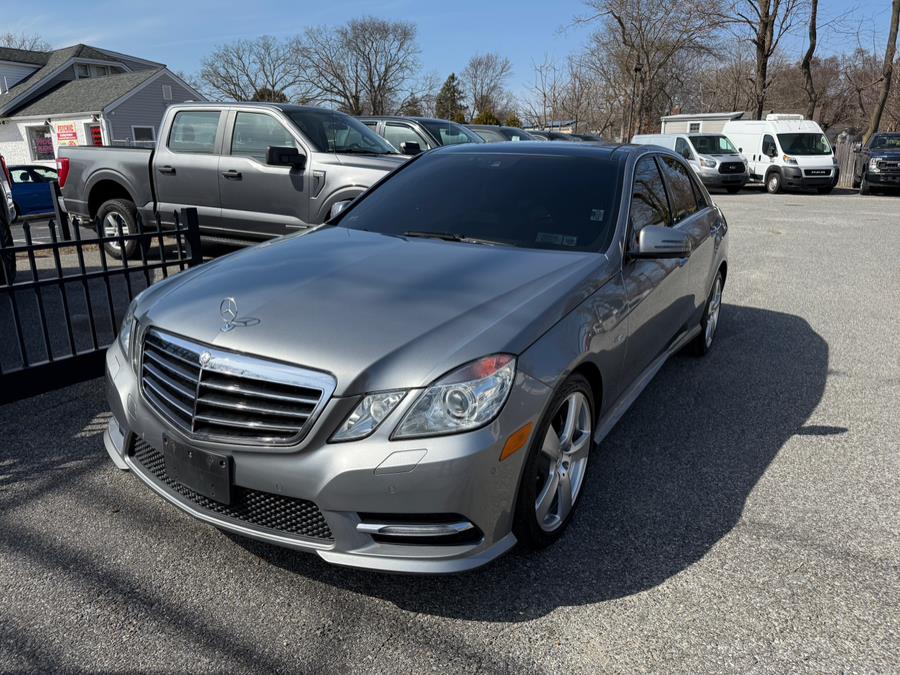2012 Mercedes-Benz E-Class E350 4MATIC Luxury photo