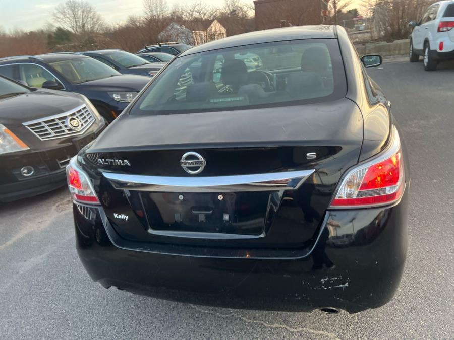 2015 Nissan Altima 4dr Sdn I4 2.5 S photo