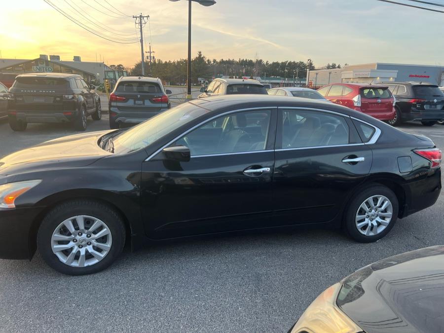 2015 Nissan Altima 4dr Sdn I4 2.5 S photo