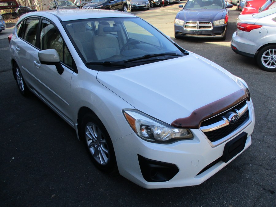 2013 Subaru Impreza 2.0i Premium photo