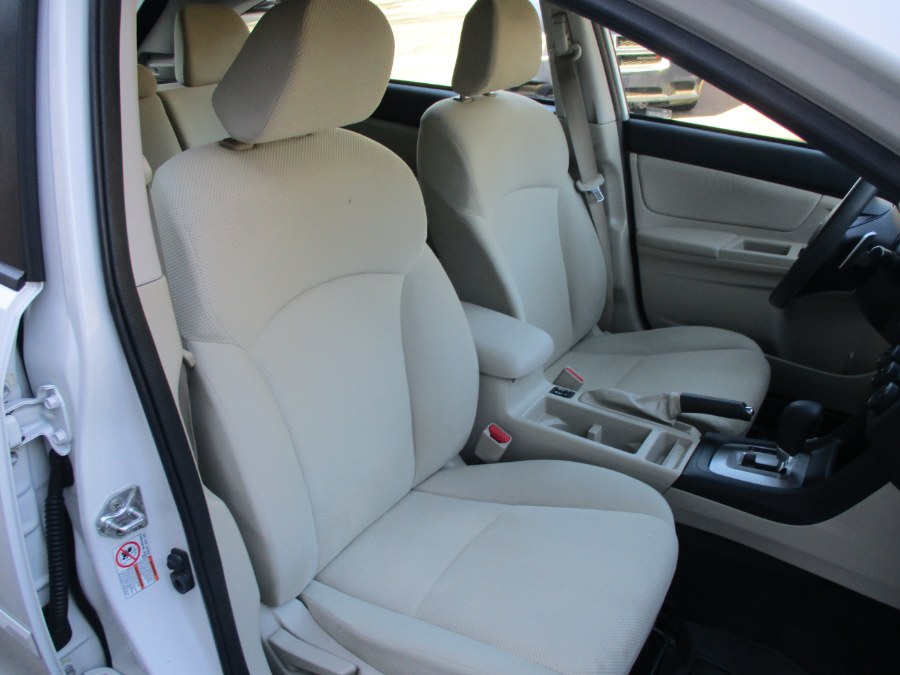 2013 Subaru Impreza 2.0i Premium photo