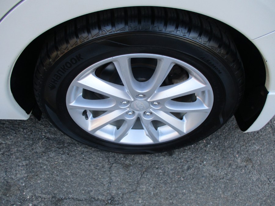 2013 Subaru Impreza 2.0i Premium photo