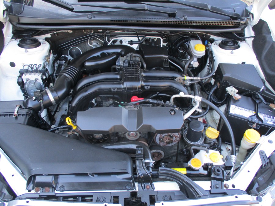 2013 Subaru Impreza 2.0i Premium photo