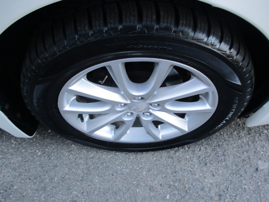 2013 Subaru Impreza 2.0i Premium photo