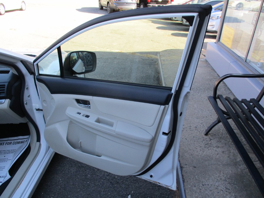 2013 Subaru Impreza 2.0i Premium photo