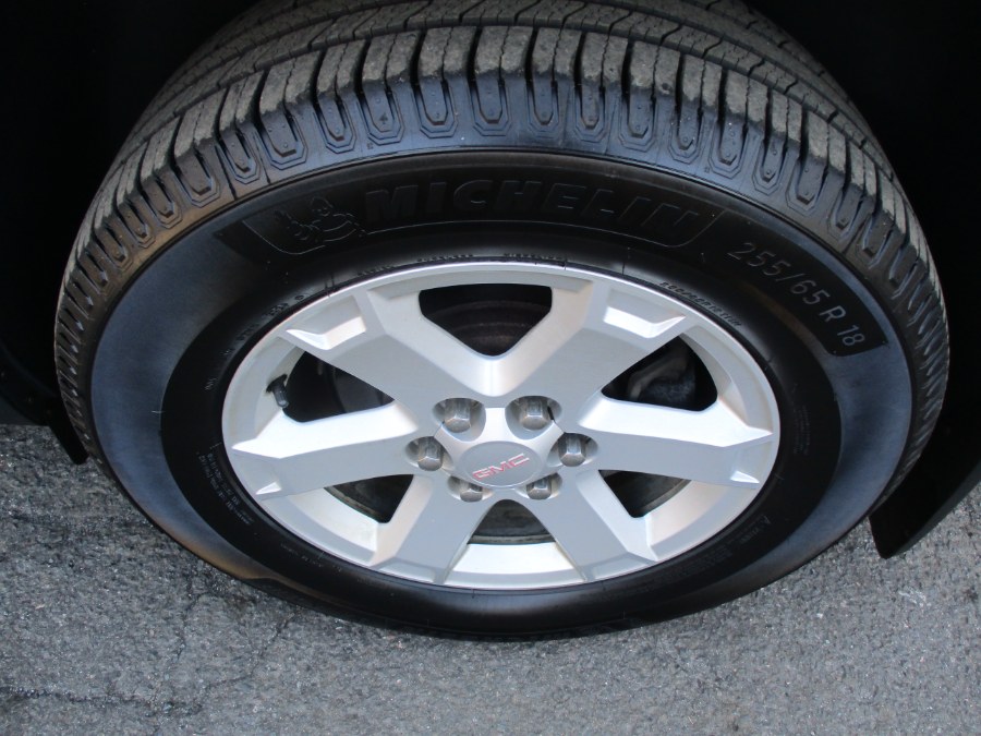 2015 GMC Acadia AWD 4dr SLE w/SLE-2 photo