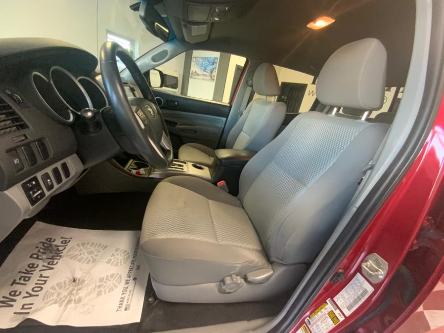 2013 Toyota Tacoma PreRunner V6 photo