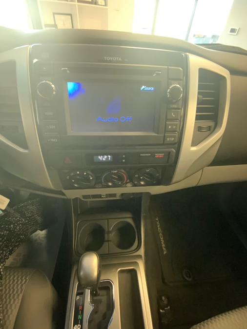 2013 Toyota Tacoma PreRunner V6 photo