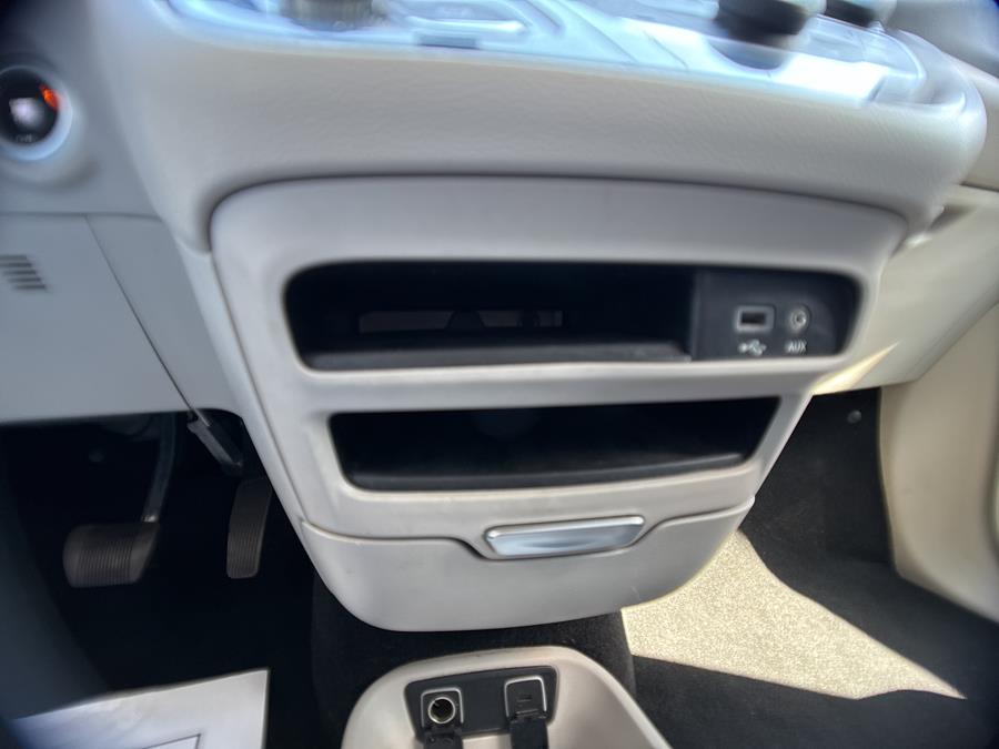 2018 Chrysler Pacifica Touring L photo