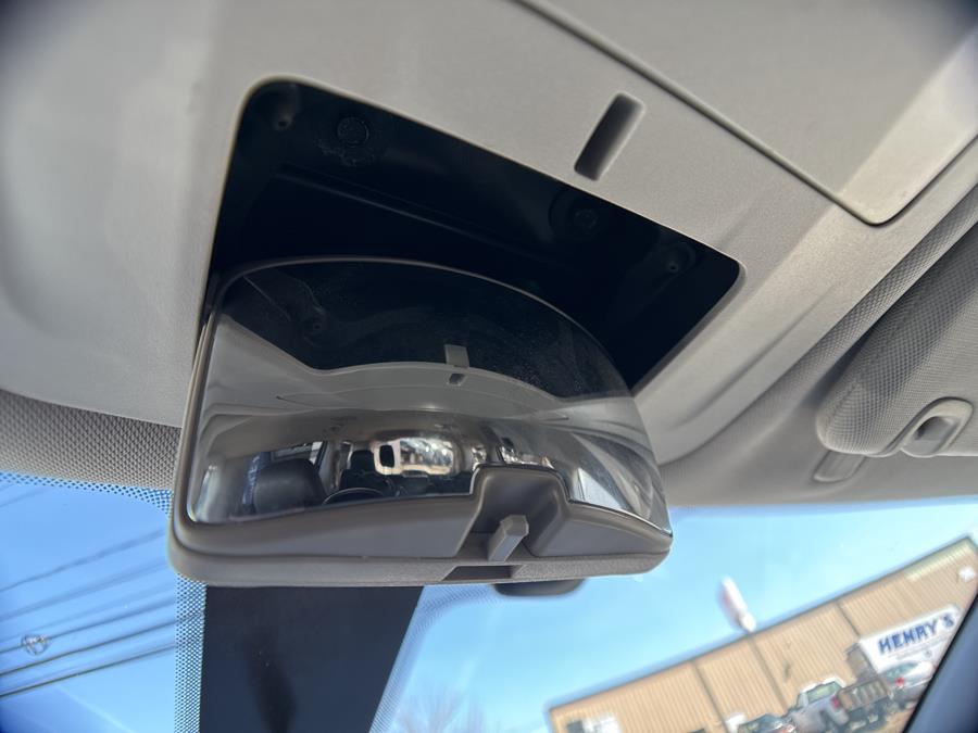 2018 Chrysler Pacifica Touring L photo