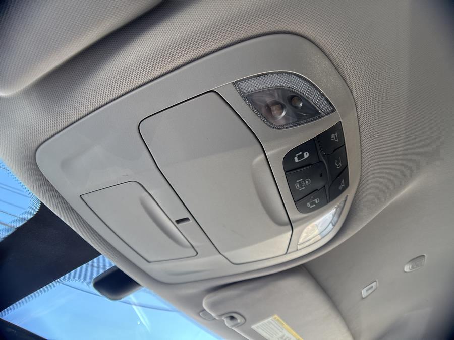 2018 Chrysler Pacifica Touring L photo